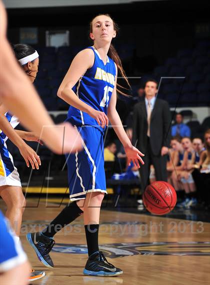 Thumbnail 1 in Agoura vs. Gahr (CIF SS 3AAA Final) photogallery.