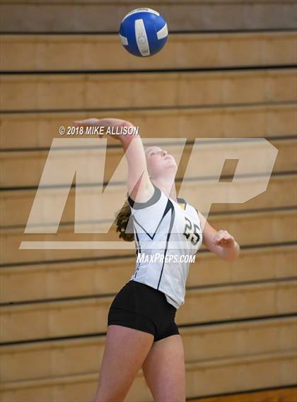 Thumbnail 2 in Hixson vs Sale Creek (Choo Choo Play Day Tournament) photogallery.