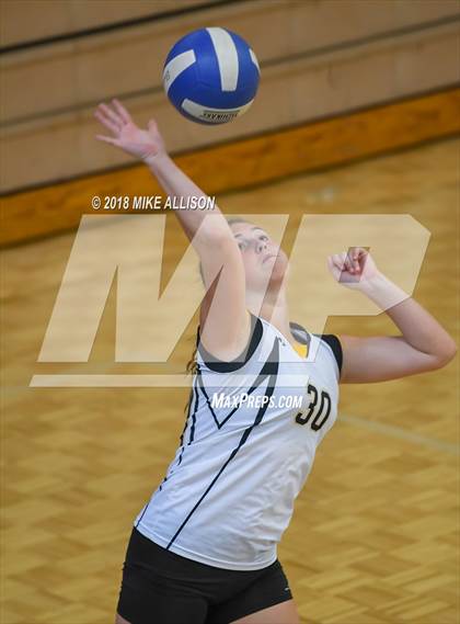 Thumbnail 2 in Hixson vs Sale Creek (Choo Choo Play Day Tournament) photogallery.