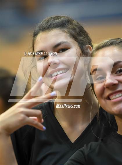 Thumbnail 2 in Hixson vs Sale Creek (Choo Choo Play Day Tournament) photogallery.