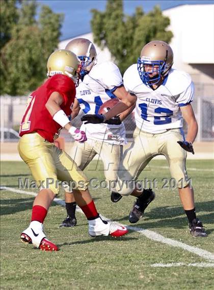 Thumbnail 1 in Clovis @ Centennial photogallery.