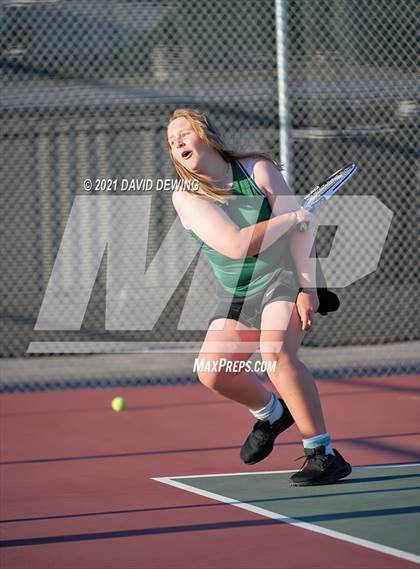 Thumbnail 1 in Calabasas @ Thousand Oaks photogallery.
