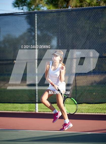 Thumbnail 1 in Calabasas @ Thousand Oaks photogallery.