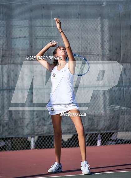 Thumbnail 2 in Calabasas @ Thousand Oaks photogallery.