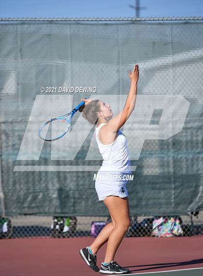 Thumbnail 2 in Calabasas @ Thousand Oaks photogallery.