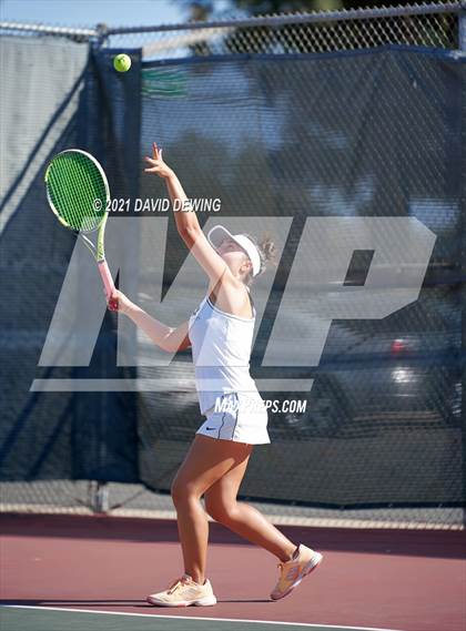 Thumbnail 1 in Calabasas @ Thousand Oaks photogallery.