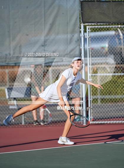 Thumbnail 3 in Calabasas @ Thousand Oaks photogallery.