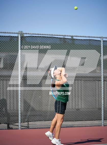 Thumbnail 1 in Calabasas @ Thousand Oaks photogallery.