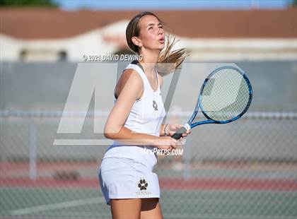 Thumbnail 1 in Calabasas @ Thousand Oaks photogallery.