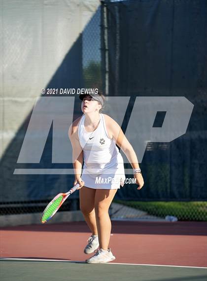 Thumbnail 2 in Calabasas @ Thousand Oaks photogallery.