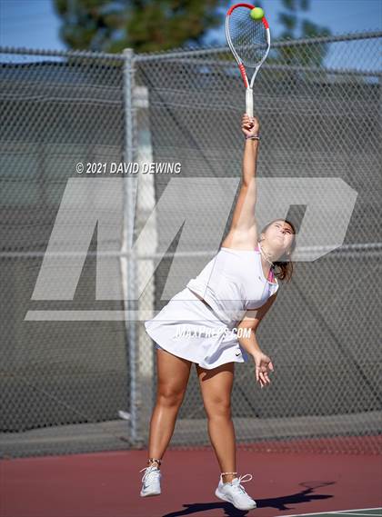 Thumbnail 1 in Calabasas @ Thousand Oaks photogallery.