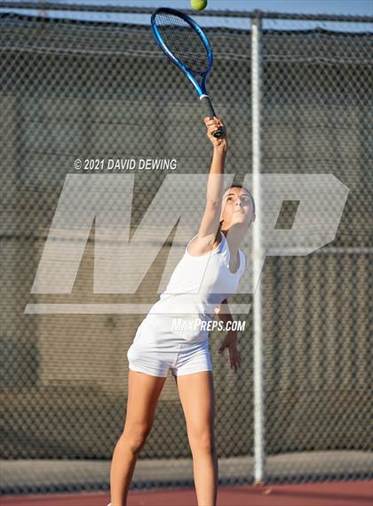 Thumbnail 3 in Calabasas @ Thousand Oaks photogallery.