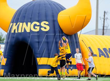 Thumbnail 1 in Lamar @ Keller Central photogallery.