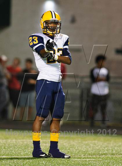 Thumbnail 3 in Lamar @ Keller Central photogallery.