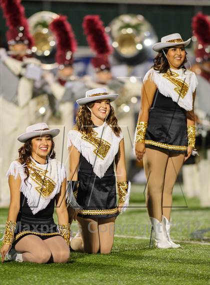 Thumbnail 1 in Lamar @ Keller Central photogallery.