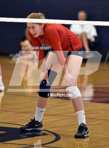 Thumbnail 1 in Coronado vs. Marin Catholic (Durango Fall Classic) photogallery.