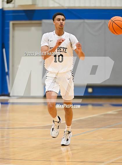 Thumbnail 1 in Gateway Charter vs St. Petersburg  (Sun Bash Tourney) photogallery.