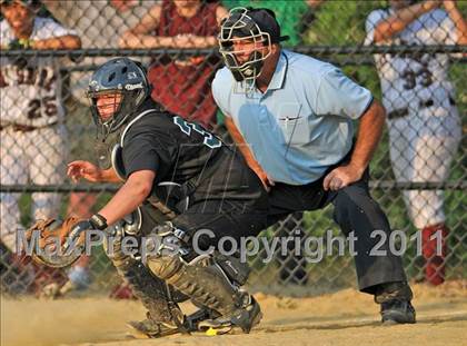 Thumbnail 2 in Bay Shore vs Farmingdale Class AA Regional Final photogallery.