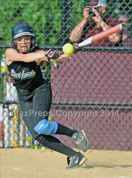Thumbnail 3 in Bay Shore vs Farmingdale Class AA Regional Final photogallery.