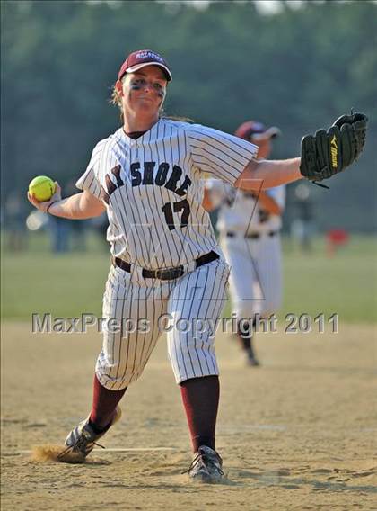 Thumbnail 2 in Bay Shore vs Farmingdale Class AA Regional Final photogallery.