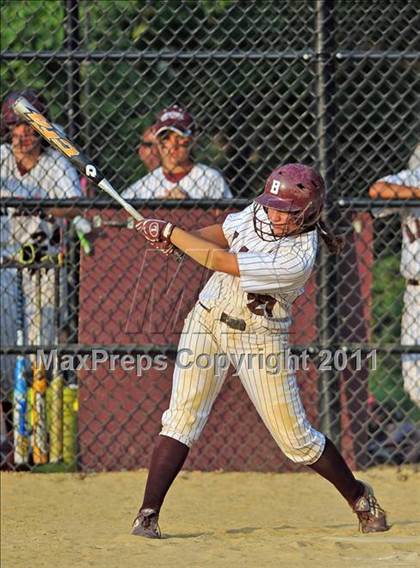 Thumbnail 1 in Bay Shore vs Farmingdale Class AA Regional Final photogallery.