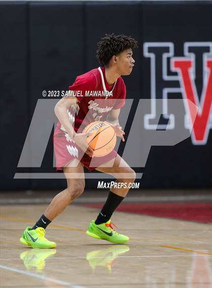 Thumbnail 2 in Harvard-Westlake vs  Alemany photogallery.