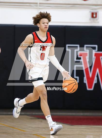 Thumbnail 3 in Harvard-Westlake vs  Alemany photogallery.