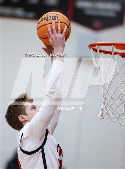 Thumbnail 1 in Harvard-Westlake vs  Alemany photogallery.