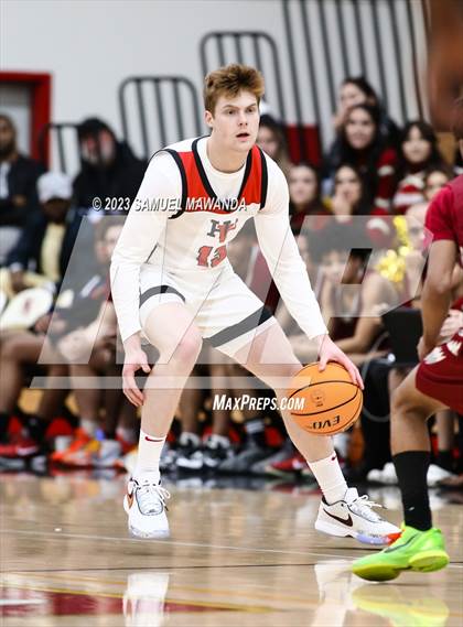 Thumbnail 3 in Harvard-Westlake vs  Alemany photogallery.