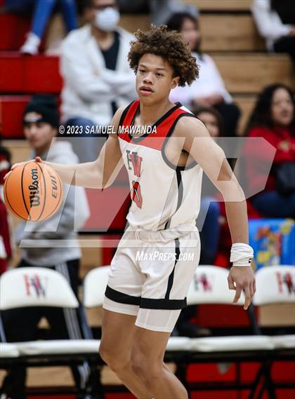 Thumbnail 1 in Harvard-Westlake vs  Alemany photogallery.
