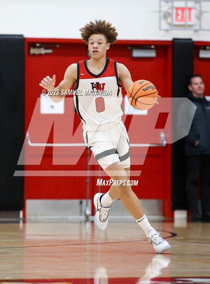 Thumbnail 3 in Harvard-Westlake vs  Alemany photogallery.