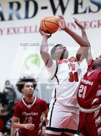 Thumbnail 1 in Harvard-Westlake vs  Alemany photogallery.