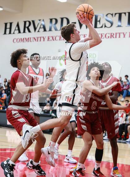 Thumbnail 1 in Harvard-Westlake vs  Alemany photogallery.