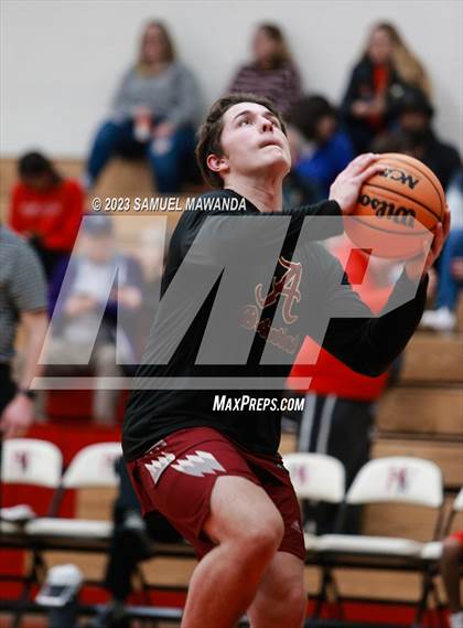Thumbnail 1 in Harvard-Westlake vs  Alemany photogallery.