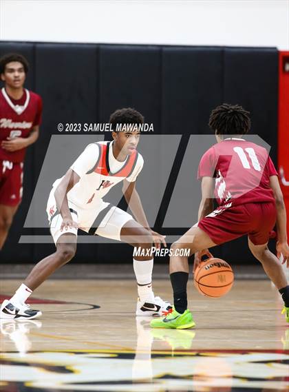 Thumbnail 1 in Harvard-Westlake vs  Alemany photogallery.
