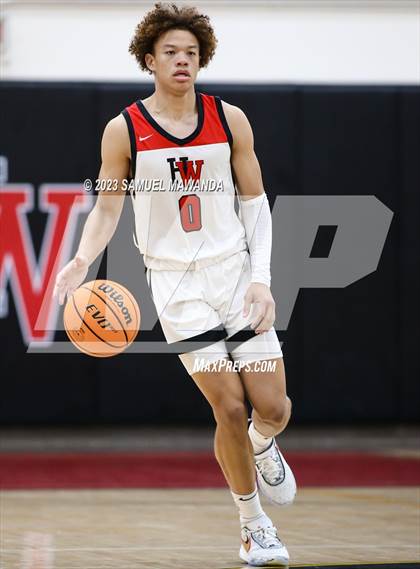 Thumbnail 1 in Harvard-Westlake vs  Alemany photogallery.