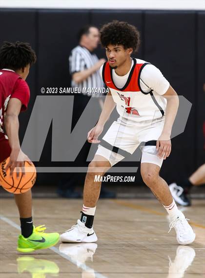 Thumbnail 1 in Harvard-Westlake vs  Alemany photogallery.