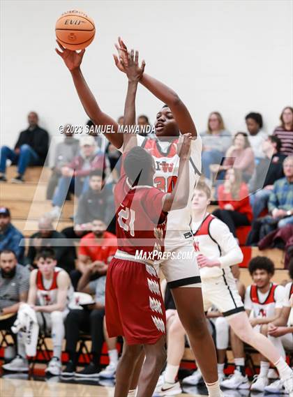 Thumbnail 2 in Harvard-Westlake vs  Alemany photogallery.