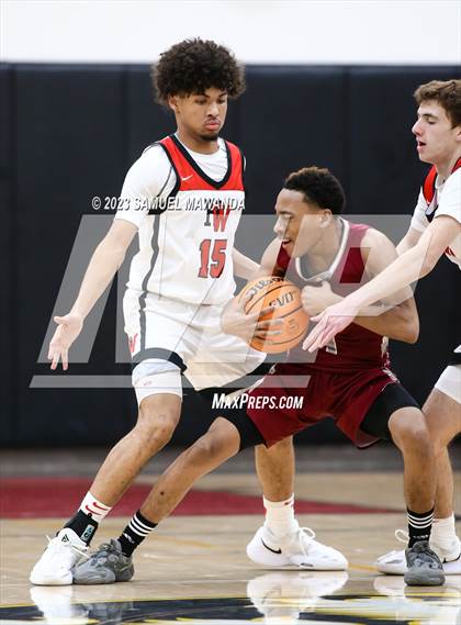 Thumbnail 3 in Harvard-Westlake vs  Alemany photogallery.