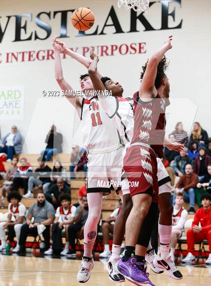 Thumbnail 2 in Harvard-Westlake vs  Alemany photogallery.