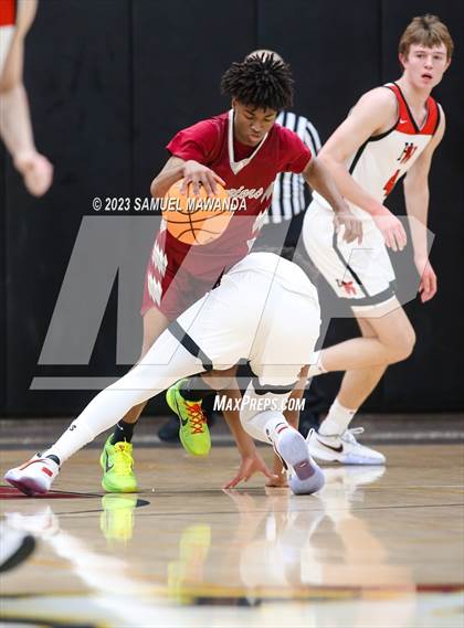 Thumbnail 1 in Harvard-Westlake vs  Alemany photogallery.