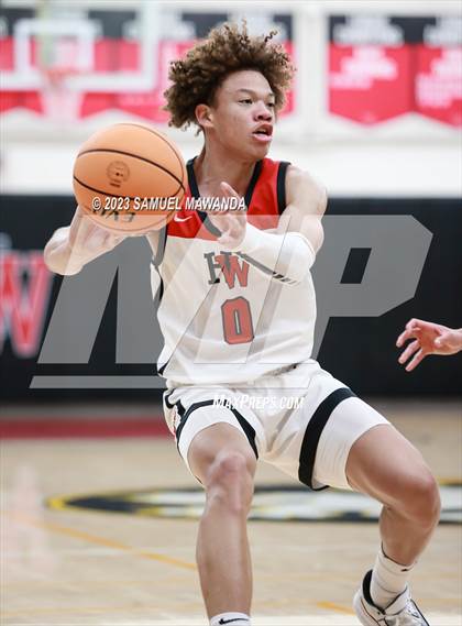 Thumbnail 3 in Harvard-Westlake vs  Alemany photogallery.