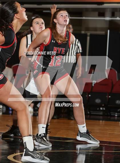 Thumbnail 1 in Rye vs White Plains (Slam Dunk Showcase) photogallery.