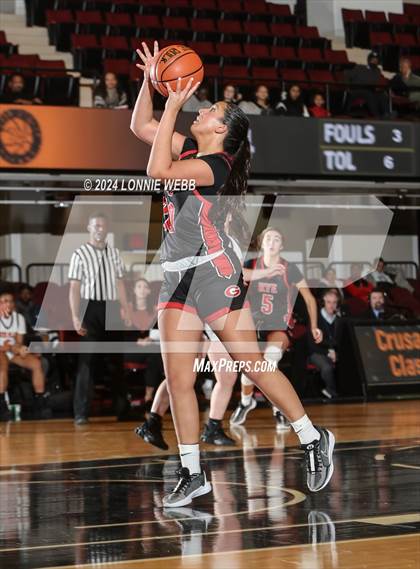 Thumbnail 2 in Rye vs White Plains (Slam Dunk Showcase) photogallery.