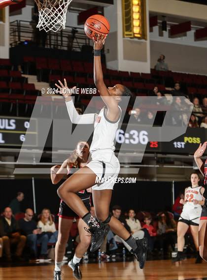 Thumbnail 2 in Rye vs White Plains (Slam Dunk Showcase) photogallery.