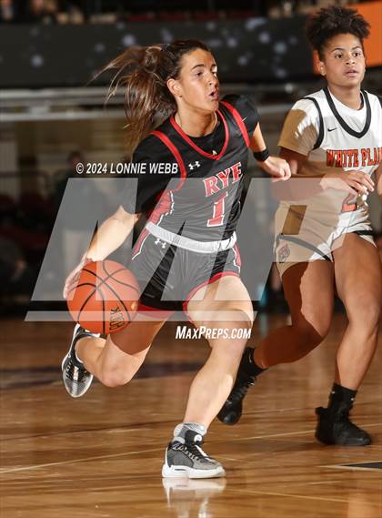 Thumbnail 2 in Rye vs White Plains (Slam Dunk Showcase) photogallery.