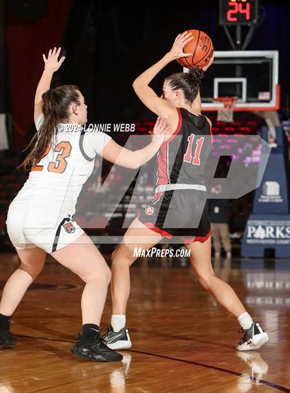 Thumbnail 3 in Rye vs White Plains (Slam Dunk Showcase) photogallery.