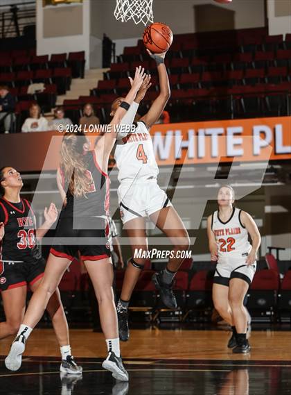 Thumbnail 2 in Rye vs White Plains (Slam Dunk Showcase) photogallery.
