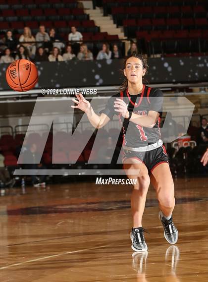 Thumbnail 1 in Rye vs White Plains (Slam Dunk Showcase) photogallery.