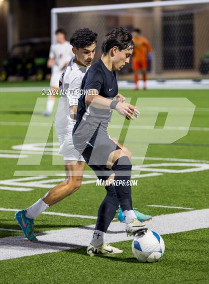 Thumbnail 2 in Seven Lakes vs. Jordan photogallery.